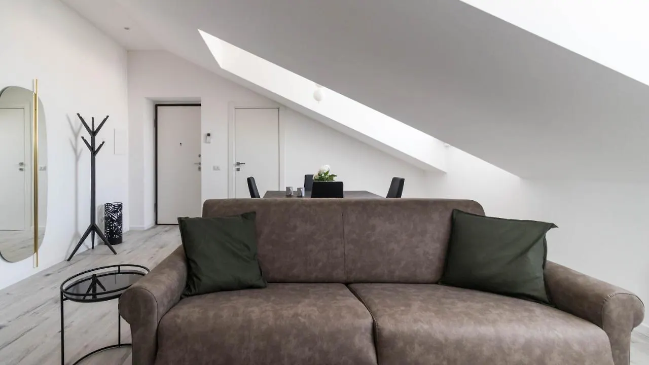 Italianway - Commenda 35 Apartment Milan