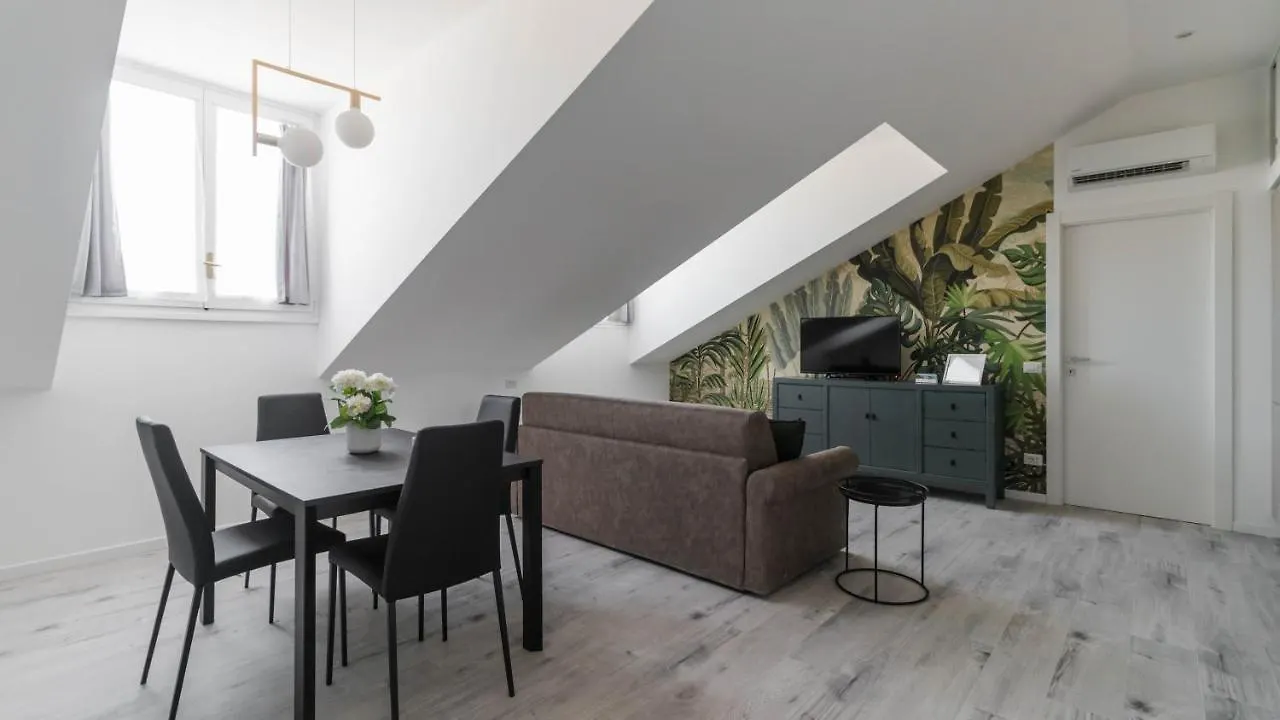Italianway - Commenda 35 Apartment Milan